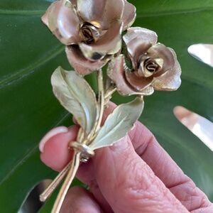 Vintage Midcentury Coro Enameled Floral Brooch